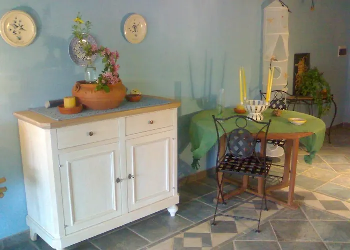Smeraldo - Lovely For Vacation Apartman Tanaunella